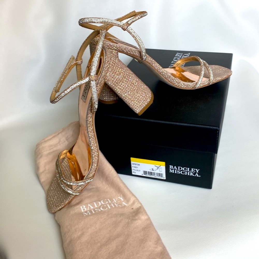 Badgley Mischka rhinestone sandals rosé size 8.5 worn once Excellent condition